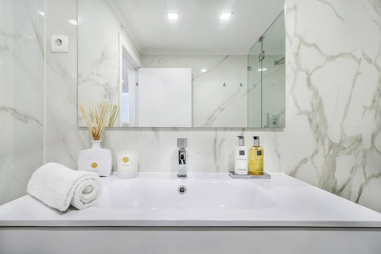 Prata Downtown Luxury Apartment