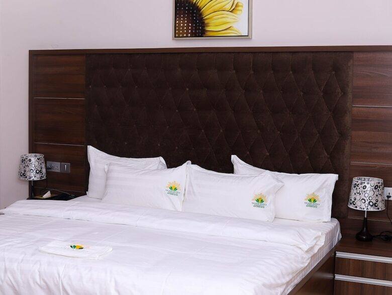 Valada Hotel And Resorts
