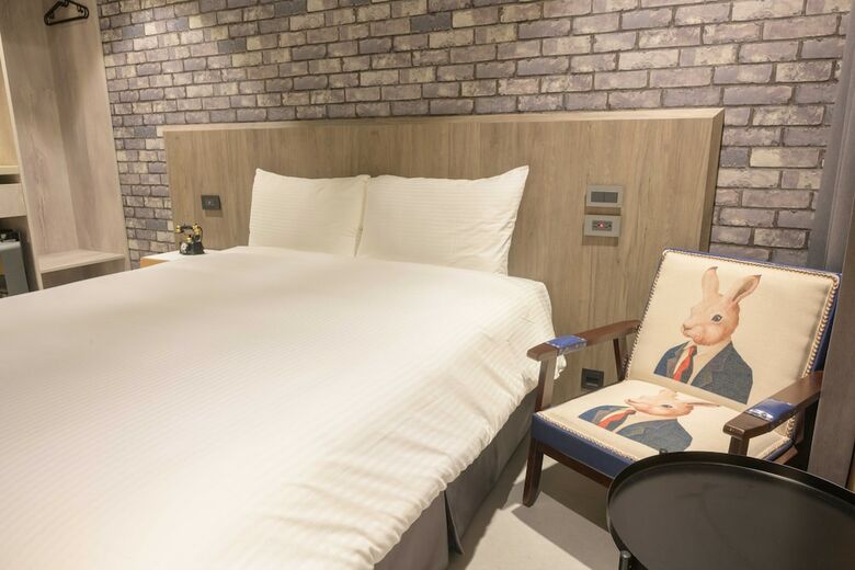 Fengjia K Hotel