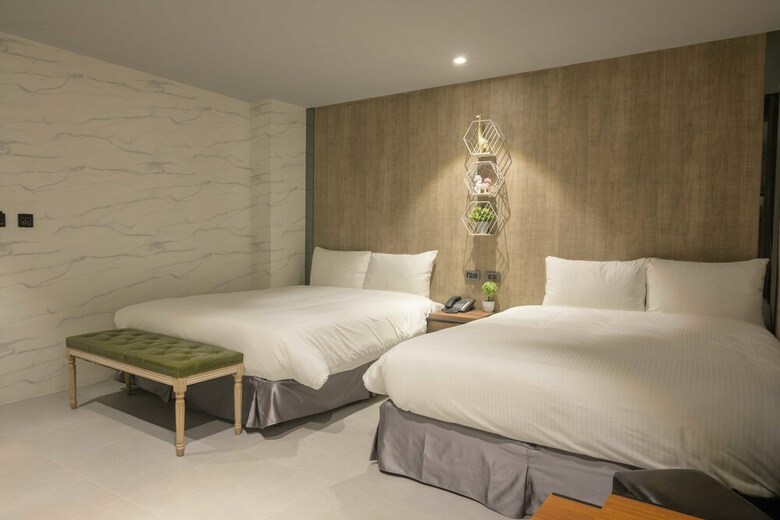 Fengjia K Hotel