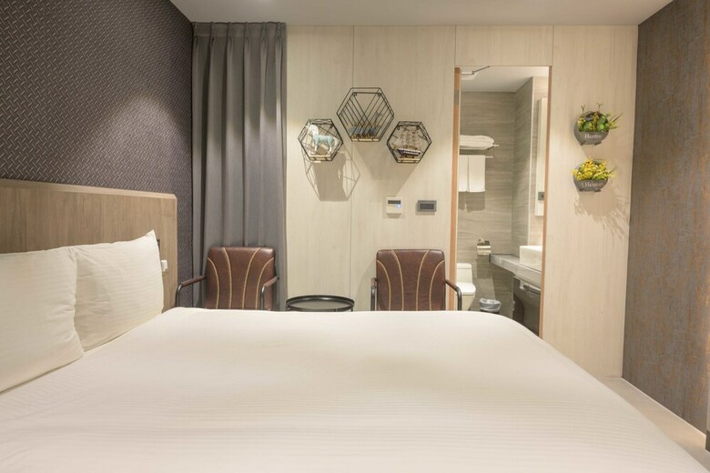 Fengjia K Hotel