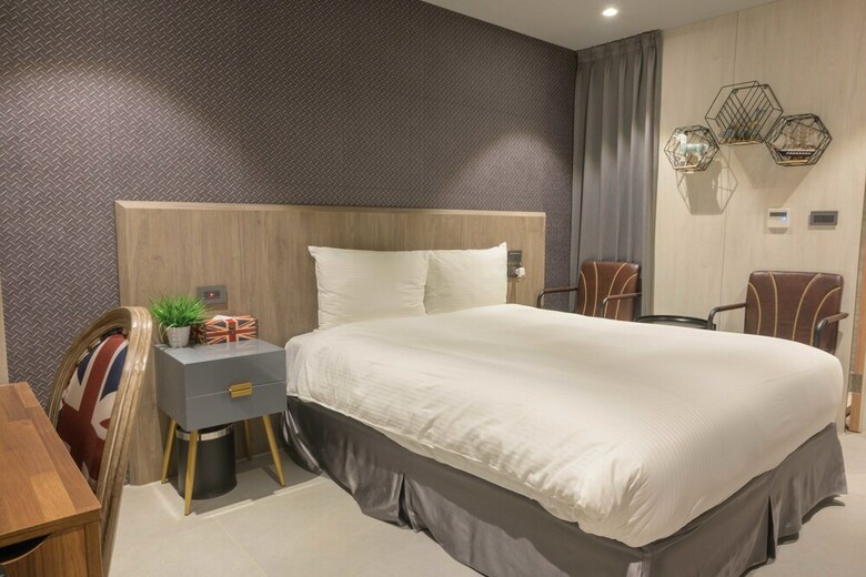 Fengjia K Hotel