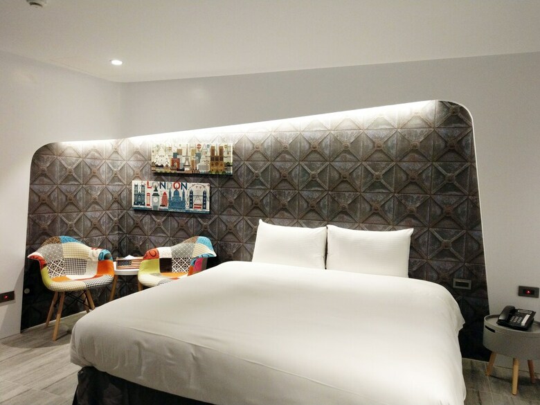 Fengjia K Hotel