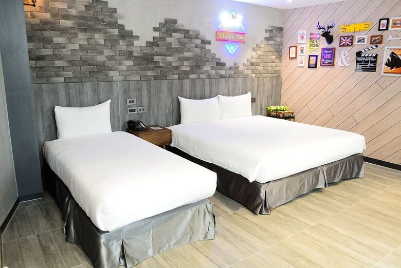 Fengjia K Hotel