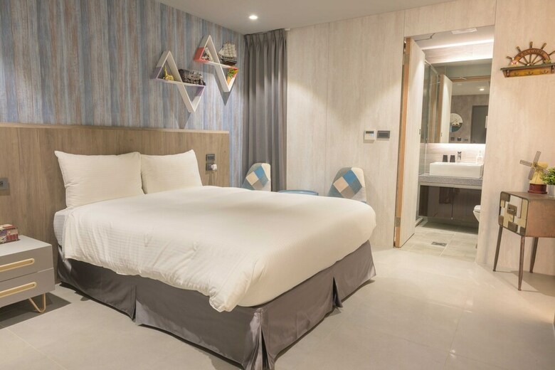 Fengjia K Hotel