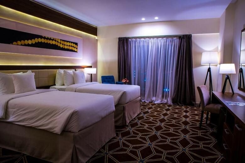 Al Murjan Crom Hotel