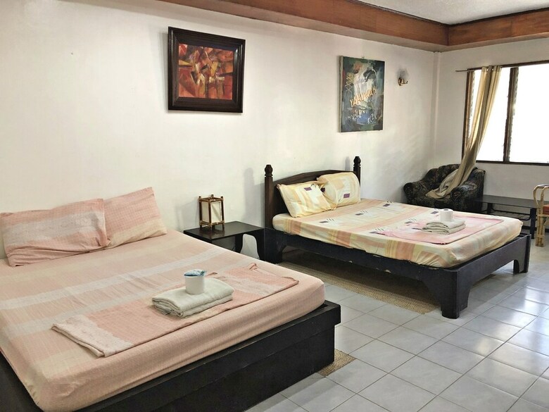 Hotel Big Apple Dive Resort