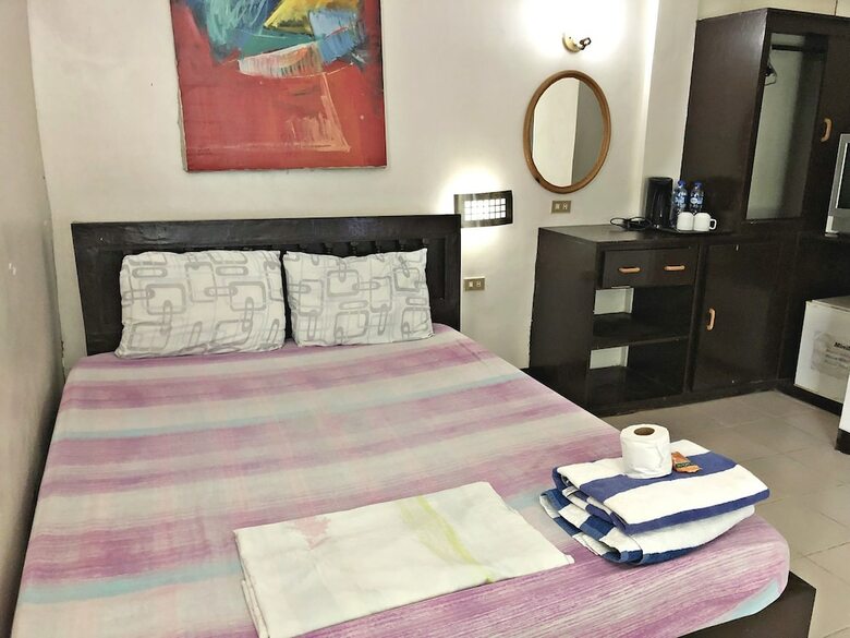 Hotel Big Apple Dive Resort