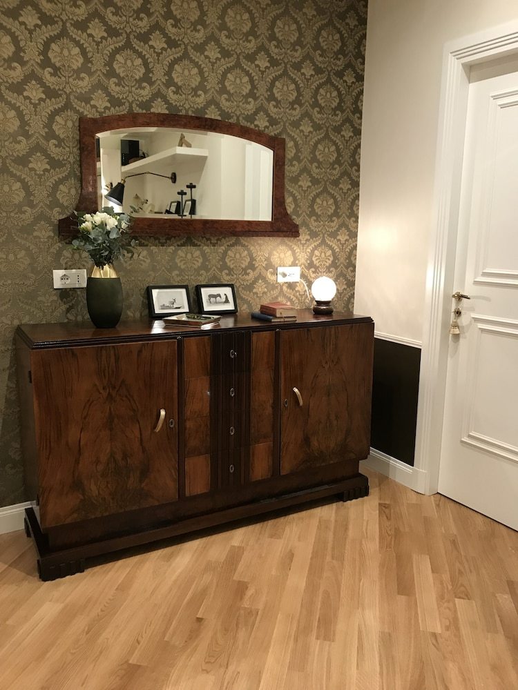 Mia Al Pantheon Luxury Suites