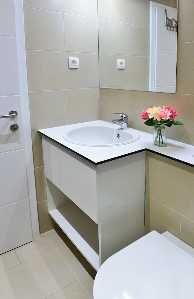 Hotel Studio Iris On Rokova Street