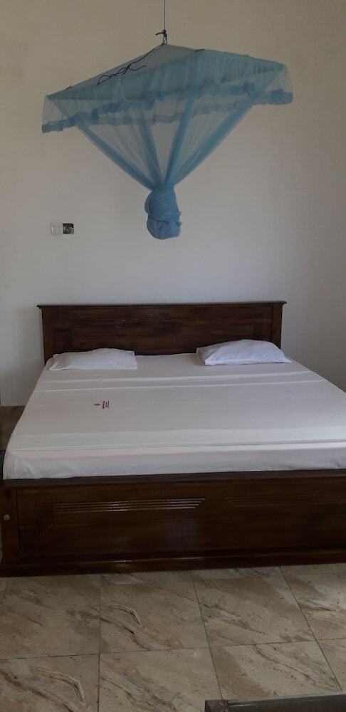 Hotel Royal Beach Villa