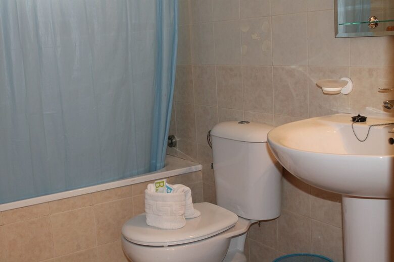 Apartamentos Laguna Playa Vera Coast