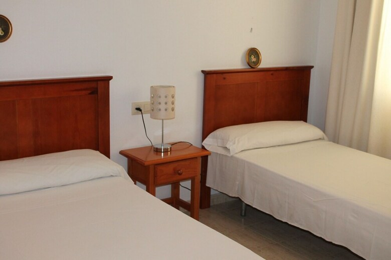 Apartamentos Laguna Playa Vera Coast