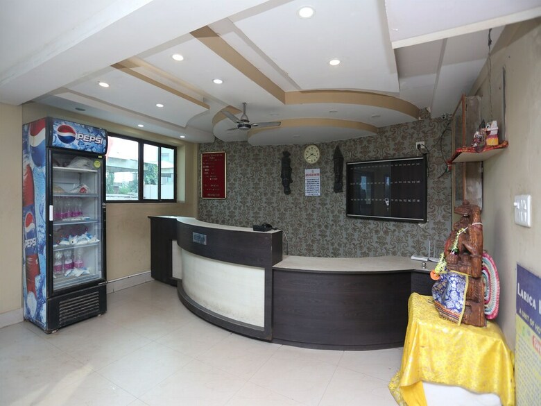 Oyo 28314 Hotel Larica