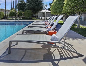Anaheim Plaza Hotel