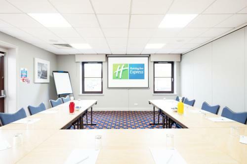 Hotel Holiday Inn Express Perth