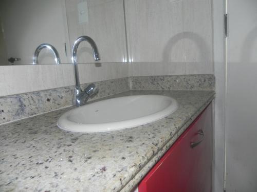 Apartamento Condom�nio Elisabetta 1