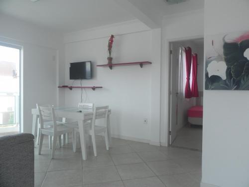 Apartamento Condom�nio Elisabetta 1