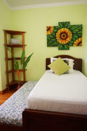 Inn Jimenez Bed & Breakfast