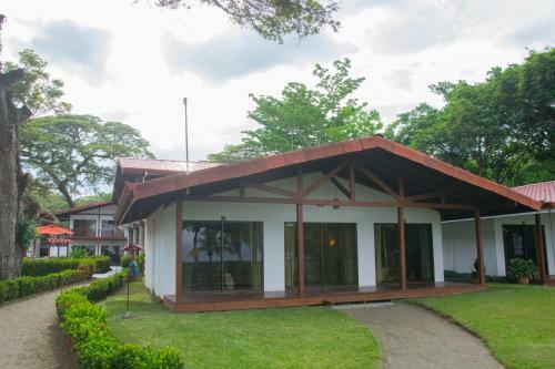 Hotel Agua Dulce Beach Resort