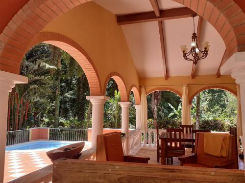 La Perla Del Caribe