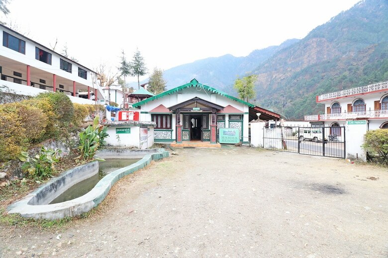 Hotel Oyo 26232 Mahima Resorts