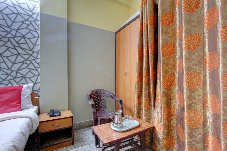 Oyo 22503 Hotel Residency Gate