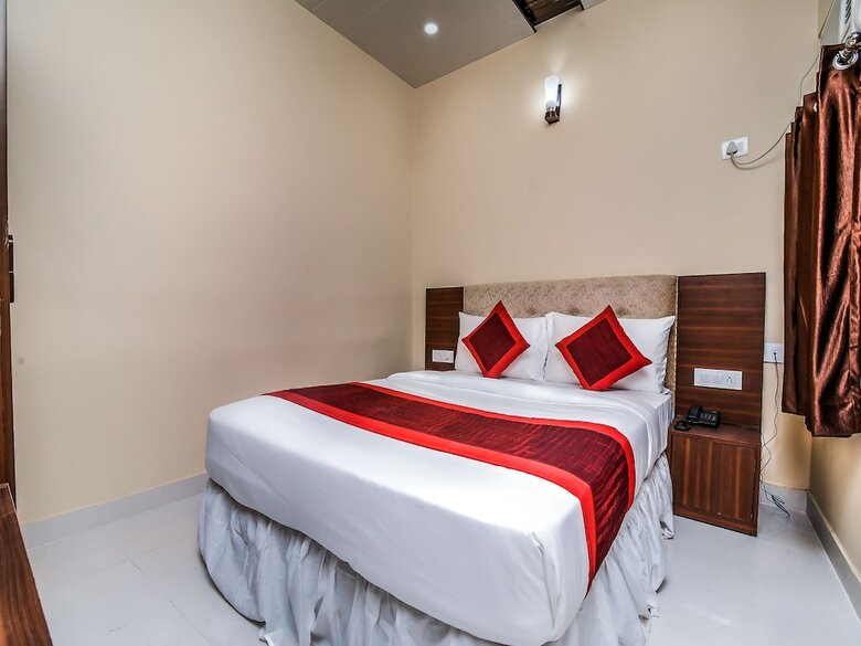 Hotel Oyo 18408 Twilight