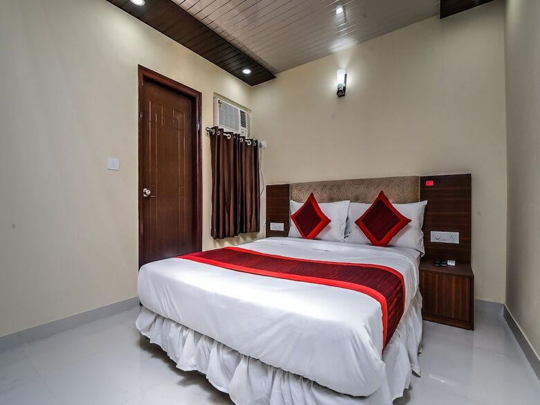 Hotel Oyo 18408 Twilight