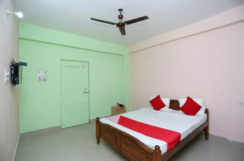 Oyo 19971 Hotel New Urvashi