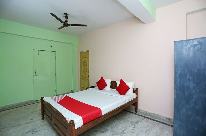 Oyo 19971 Hotel New Urvashi