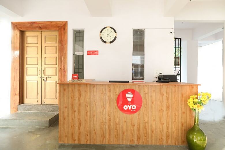 Hotel Oyo 24924 Krishna Kunj