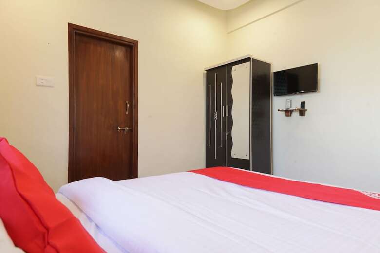Hotel Oyo 18305 Trance Hospitality Services