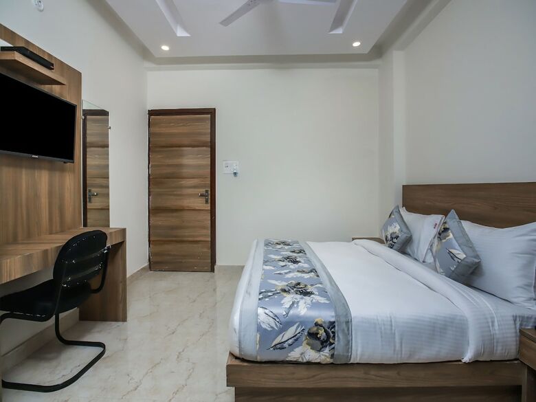 Oyo 22235 Hotel Ryan Residency