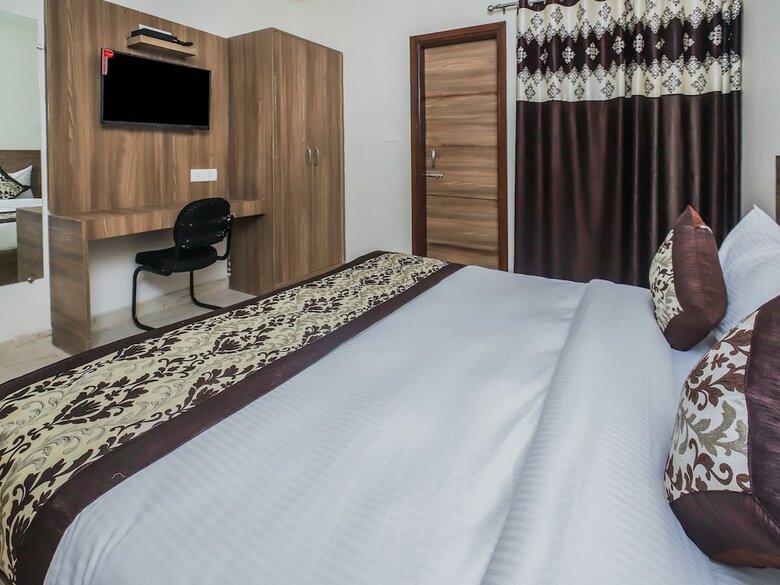 Oyo 22235 Hotel Ryan Residency