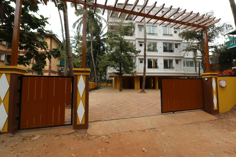Apartamentos Oyo 24906 Home Dazzling 2bhk Calangute