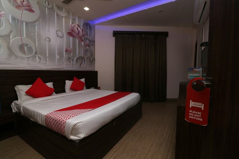 Oyo 22826 Hotel Sheltear & Resturant