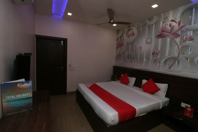 Oyo 22826 Hotel Sheltear & Resturant