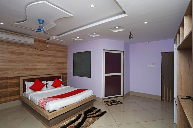 Hotel Oyo 26853 New Central