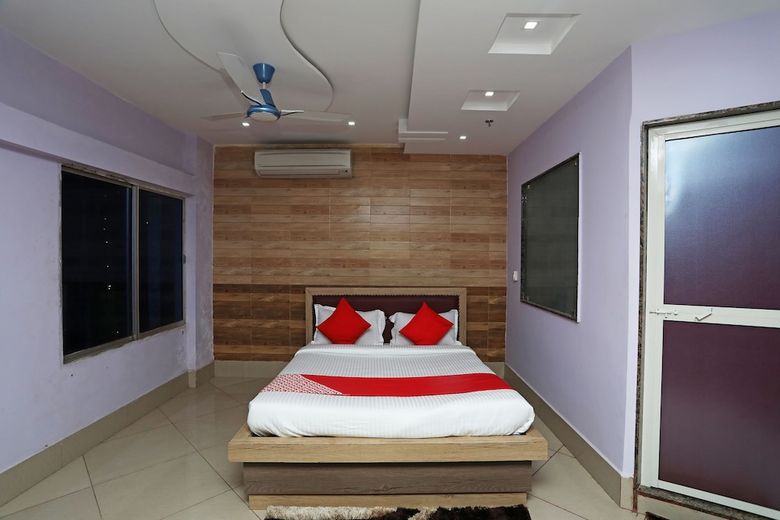 Hotel Oyo 26853 New Central