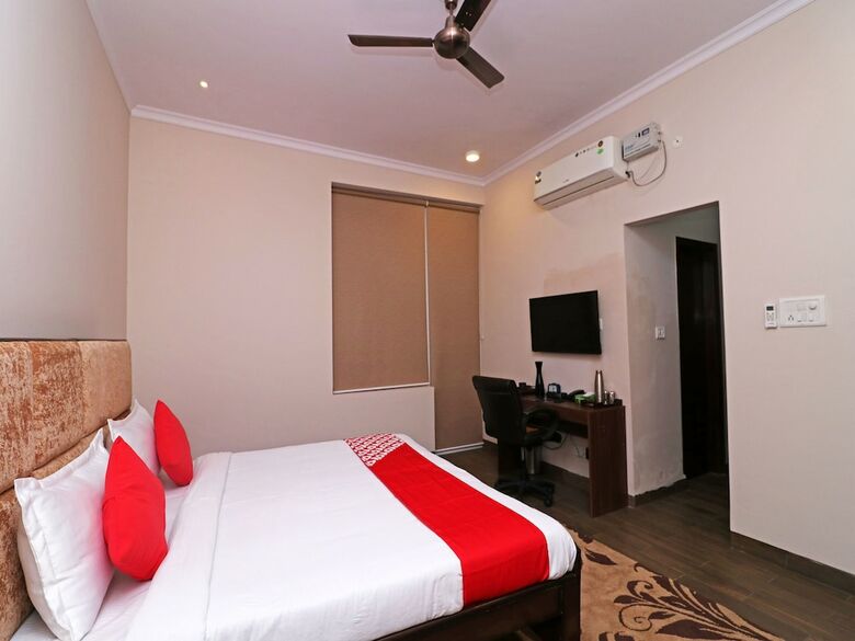 Hotel Oyo 17035 Arkaya