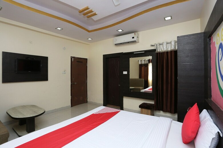 Oyo 7828 Hotel Saket