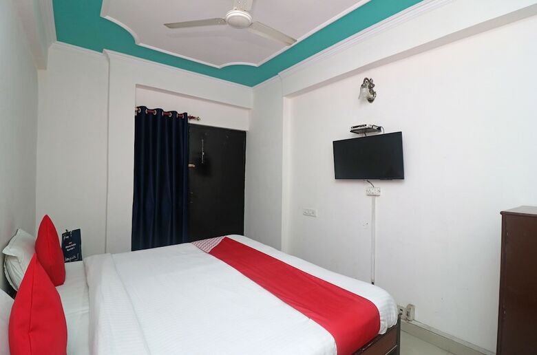 Oyo 25115 Hotel Mughal Grand