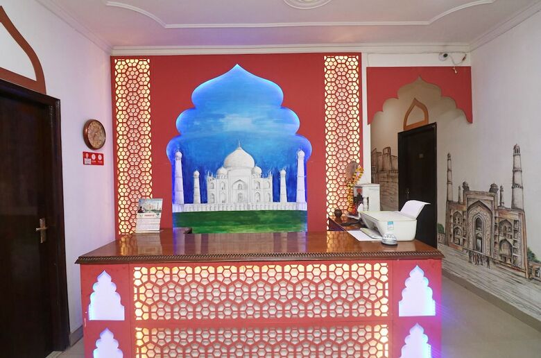 Oyo 25115 Hotel Mughal Grand