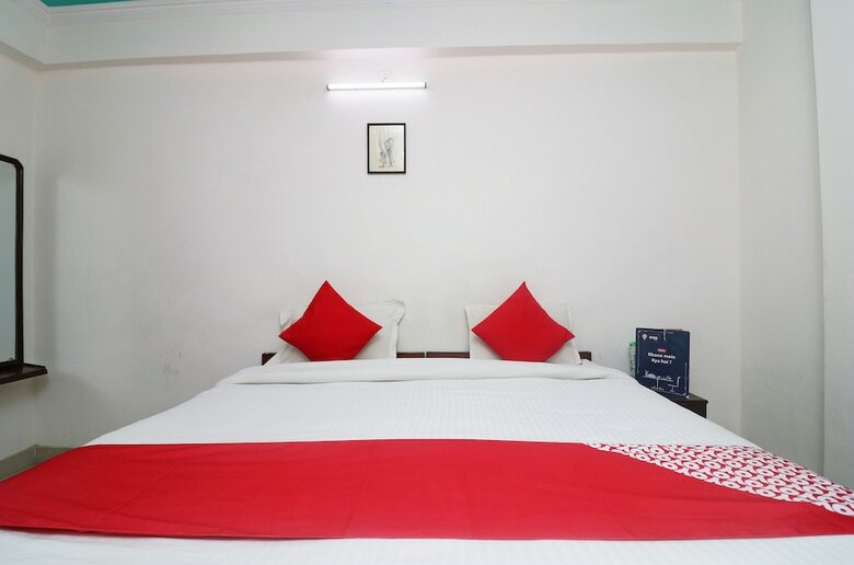 Oyo 25115 Hotel Mughal Grand
