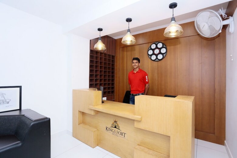 Hotel Oyo 24139 King's Fort