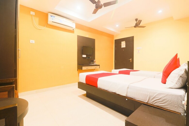 Oyo 27736 Hotel Sunview