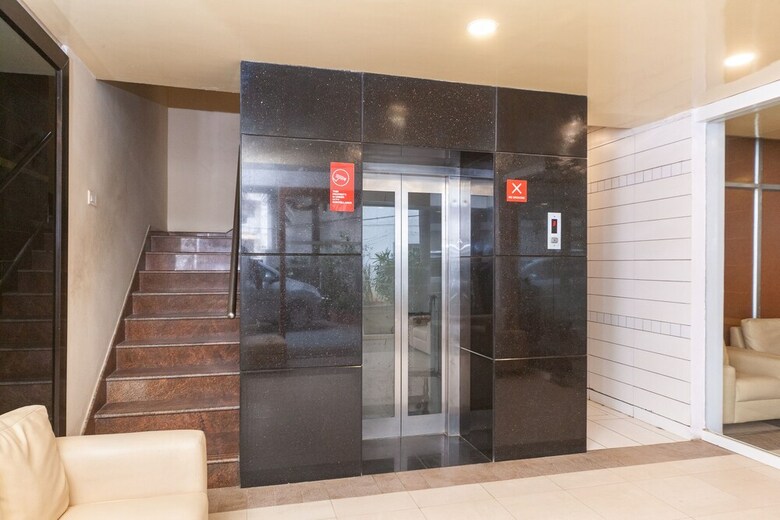 Hotel Oyo 2527 Lake View Park