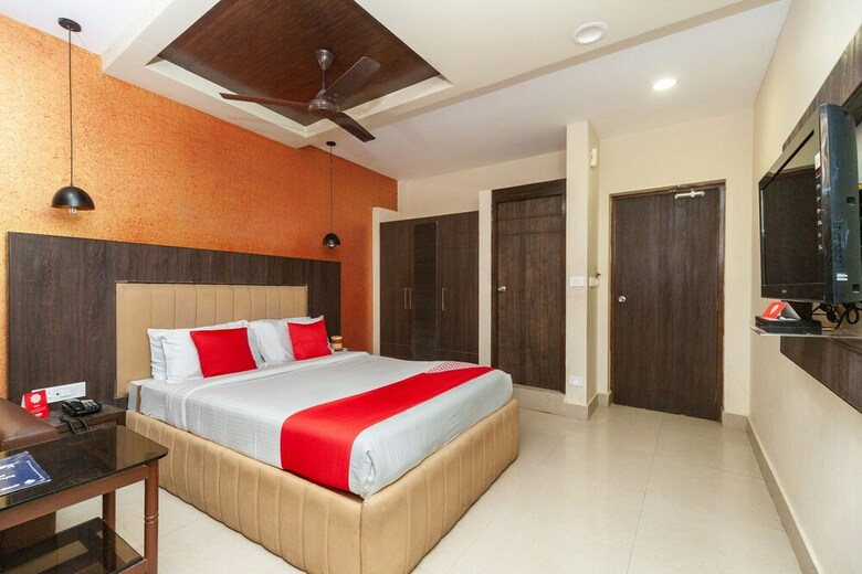 Hotel Oyo 2527 Lake View Park