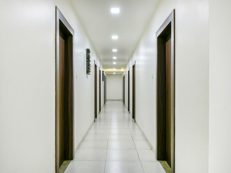 Hotel Oyo 7057 Global Inn